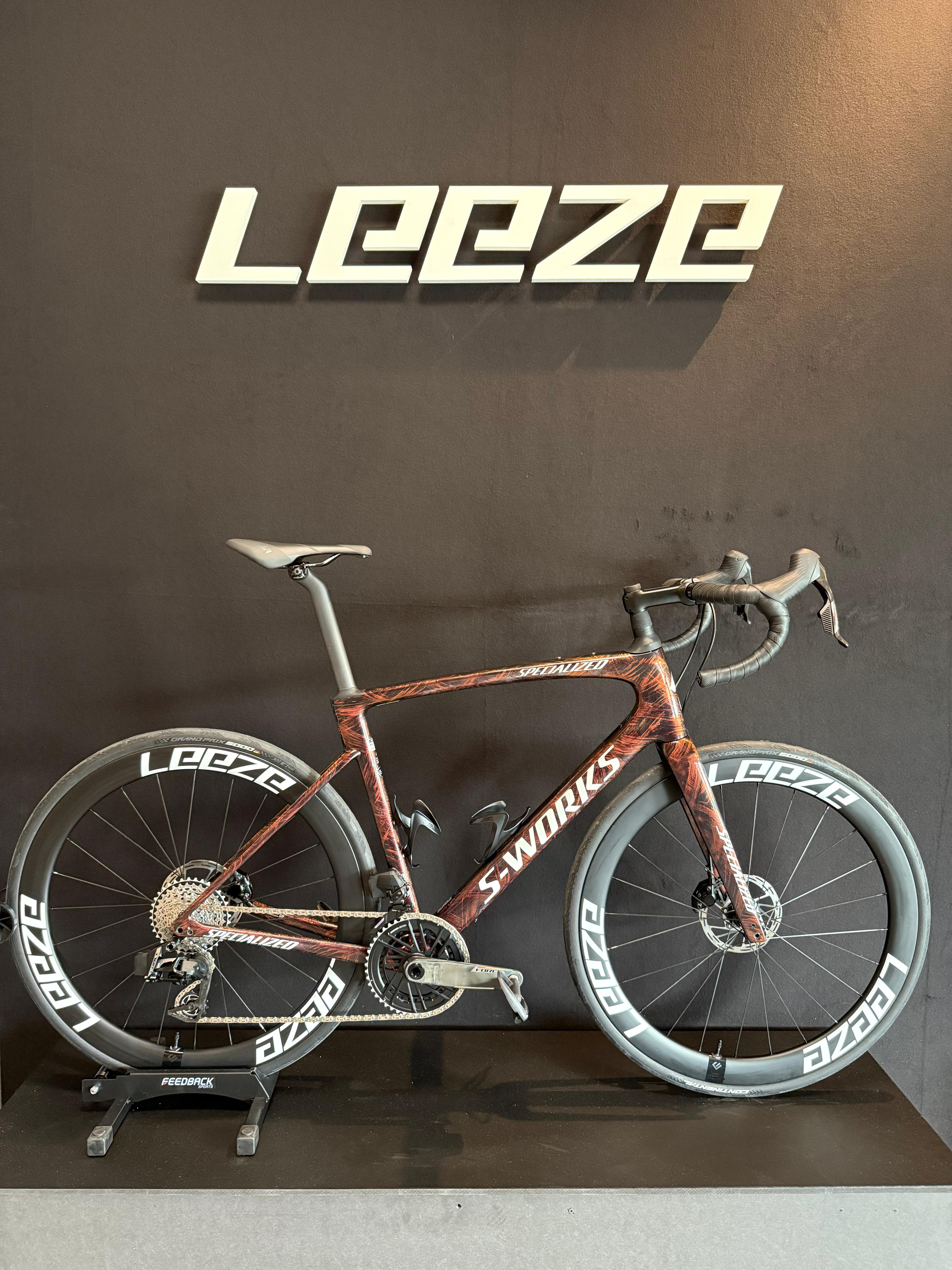 S-Works Roubaix SL8 | Leeze Custom