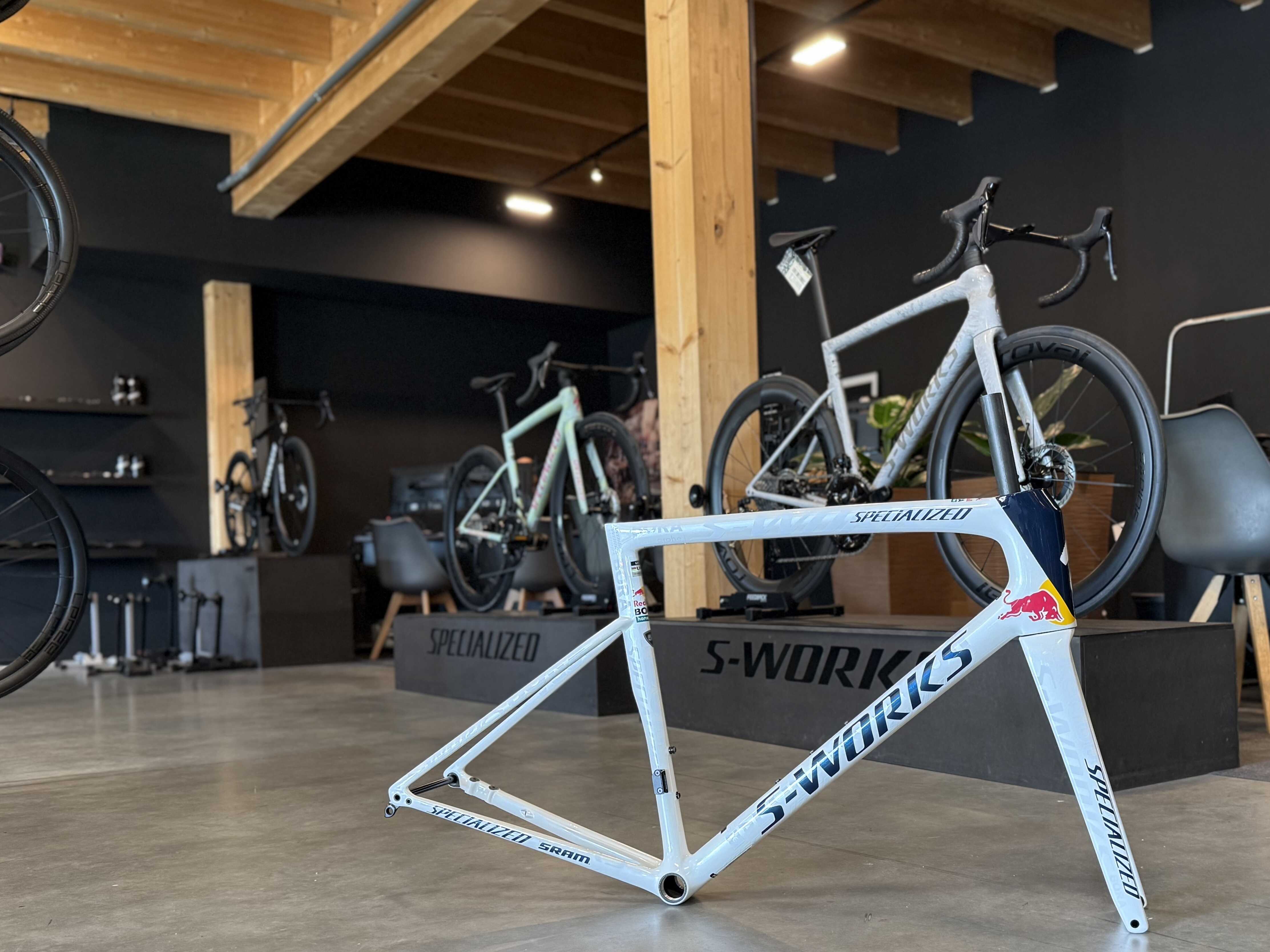 Specialized S-Works Tarmac SL8 Rahmenset Red Bull - BORA - hansgrohe