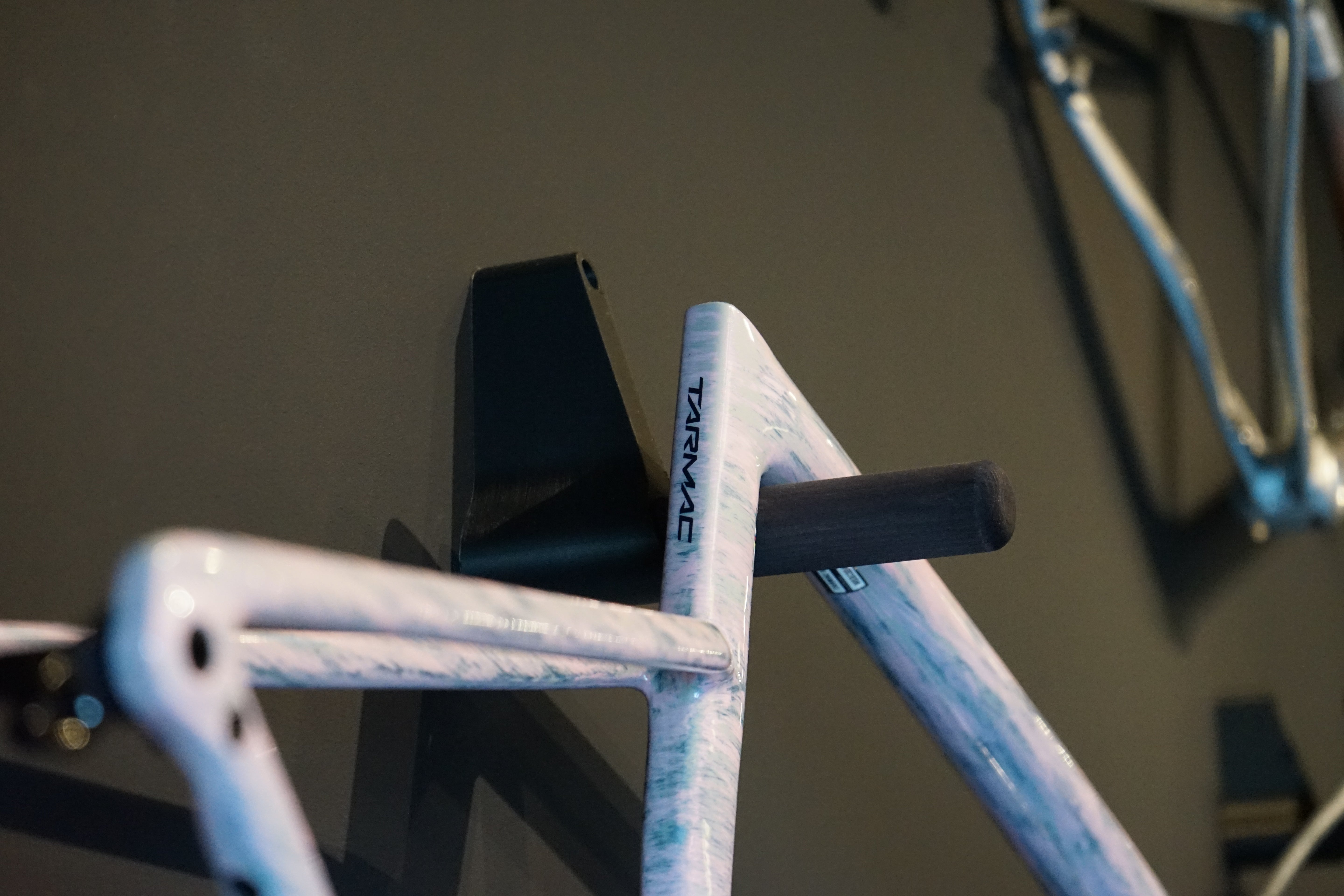 Specialized S-Works Tarmac SL8 Rahmenset Gloss Dolomite Metallic / Directional Brush / Blue Majesty Metallic